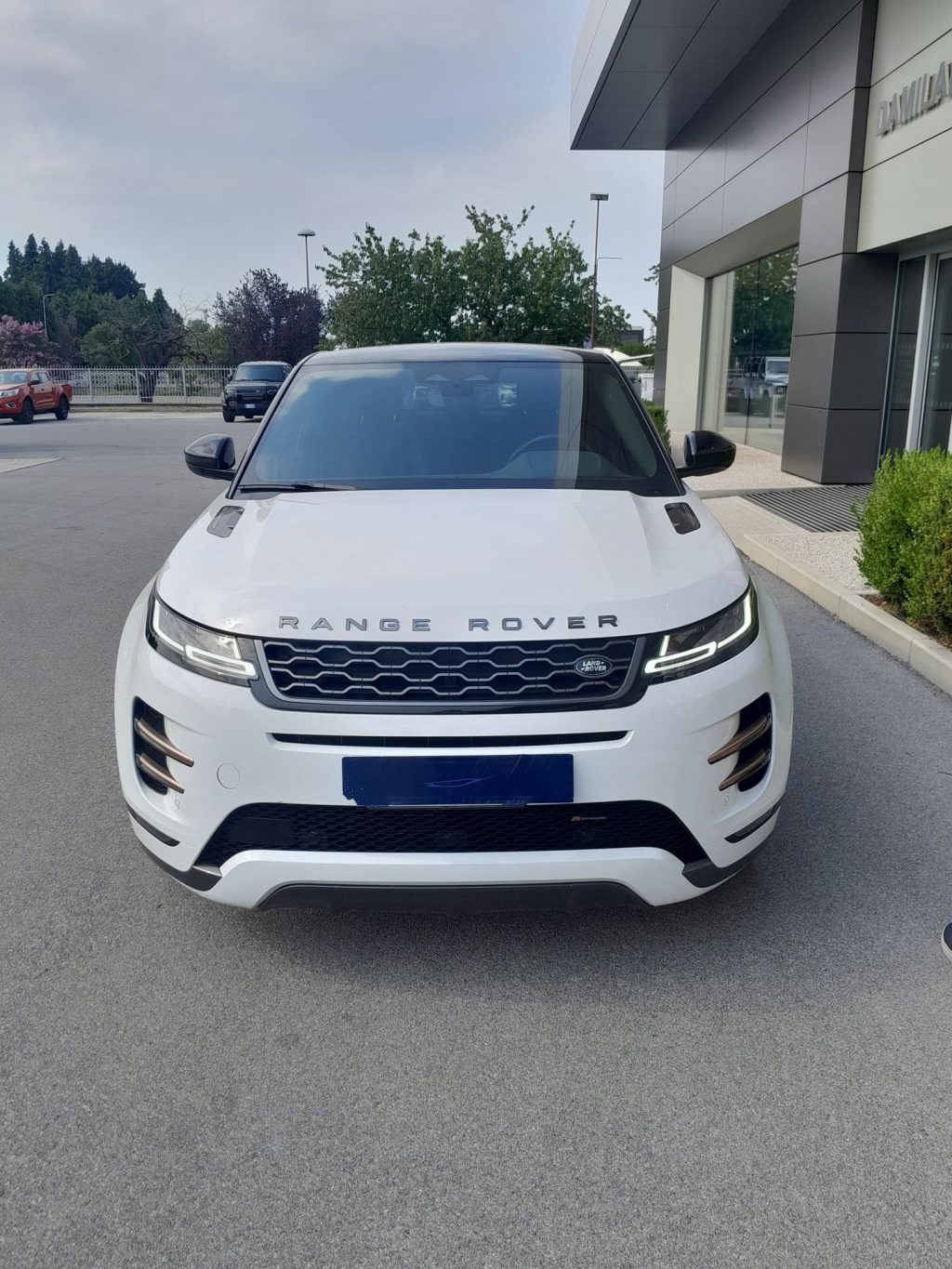 LAND ROVER Range Rover Evoque 2.0 D163 MHEV R-Dynamic S AWD auto - 2