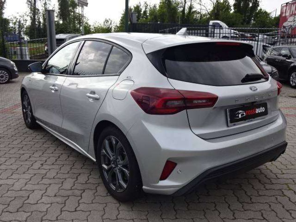 FORD Focus 1.5 ecoblue ST-Line X 115cv auto - 6