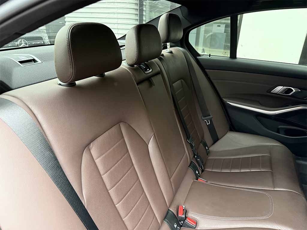 BMW 320 BERLINA mhev 48V xdrive Msport M SPORT IVA ESPOSTA - 31