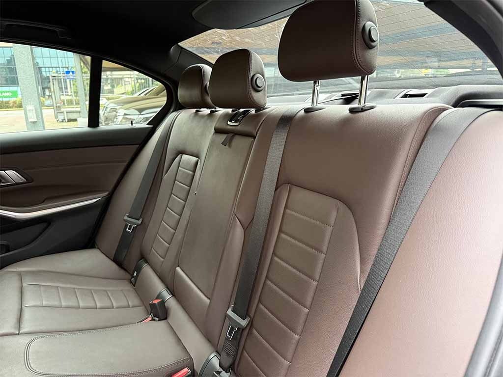 BMW 320 BERLINA mhev 48V xdrive Msport M SPORT IVA ESPOSTA - 33