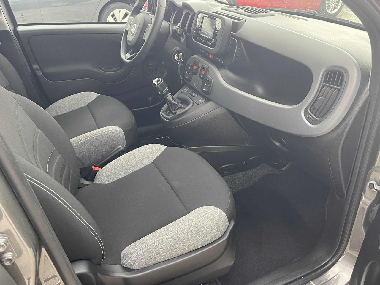 FIAT Panda 1.0 FireFly S&S Hybrid City Life Full Opt - 13