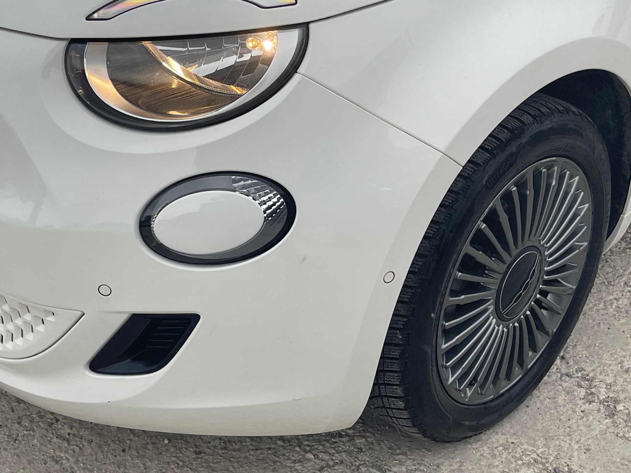 FIAT 500e Berlina 42 kWh Icon 2022 - 6