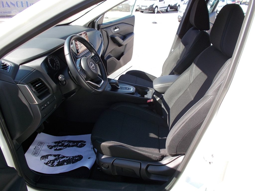 NISSAN Qashqai MHEV 158 CV Xtronic Business - 9