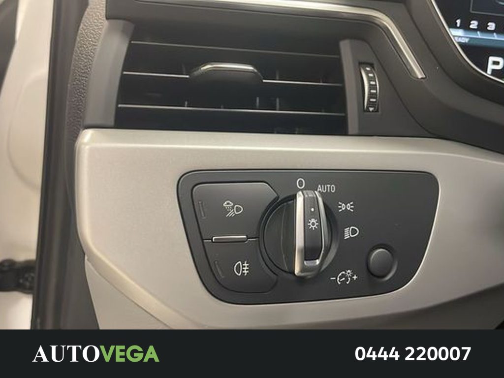 AUDI A4 avant 35 2.0 tdi mhev business advanced 163cv s-tr - 17