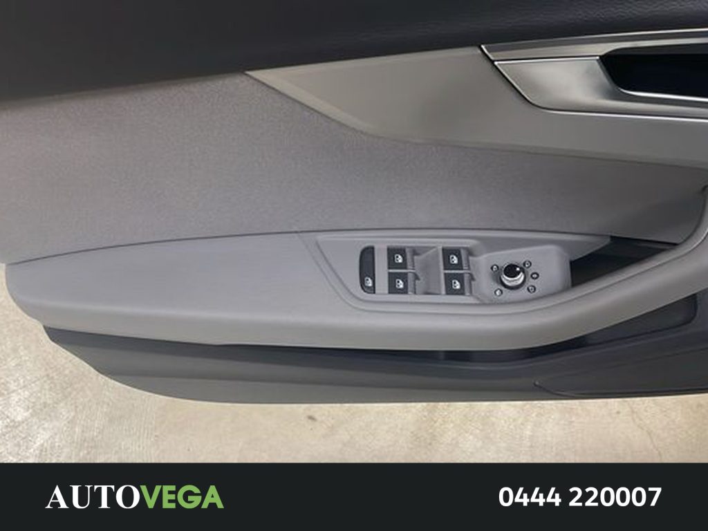 AUDI A4 avant 35 2.0 tdi mhev business advanced 163cv s-tr - 18