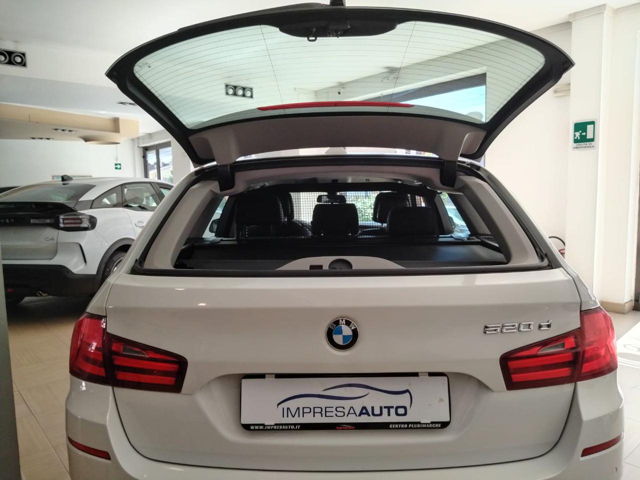 BMW 520 d Touring Business Sport - 14
