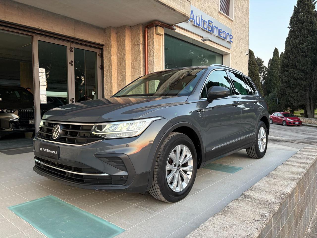 VOLKSWAGEN Tiguan 2.0 TDI 150 CV SCR DSG Life - 1