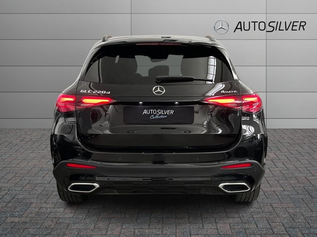 MERCEDES-BENZ GLC 220 d 4Matic Mild Hybrid AMG Line Premium - 4