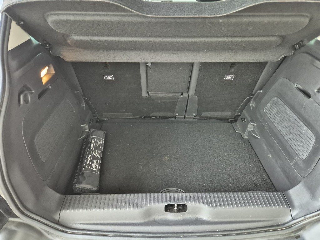 CITROEN C3 Aircross BlueHDi 110 S&S Shine - 13