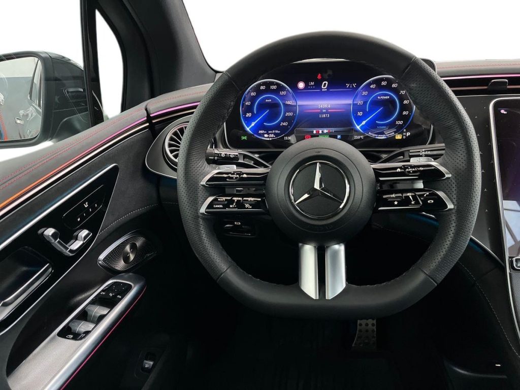 MERCEDES-BENZ EQE SUV 350 4MATIC AMG Line Premium - 10