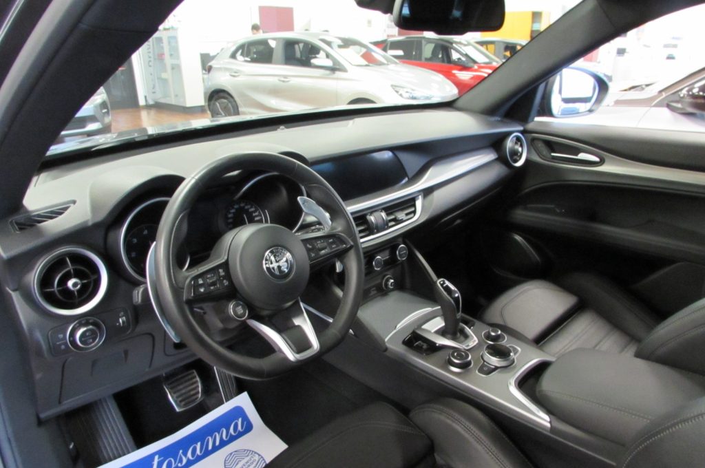 ALFA ROMEO Stelvio 2.2 Turbodiesel 210 CV AT8 Q4 Veloce km.38.750 - 8