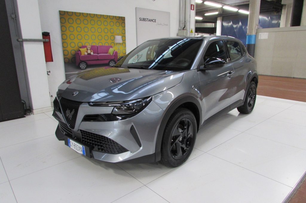 ALFA ROMEO Junior 1.2 Hybrid 145cv eDCT6 Km.13.450 - 2