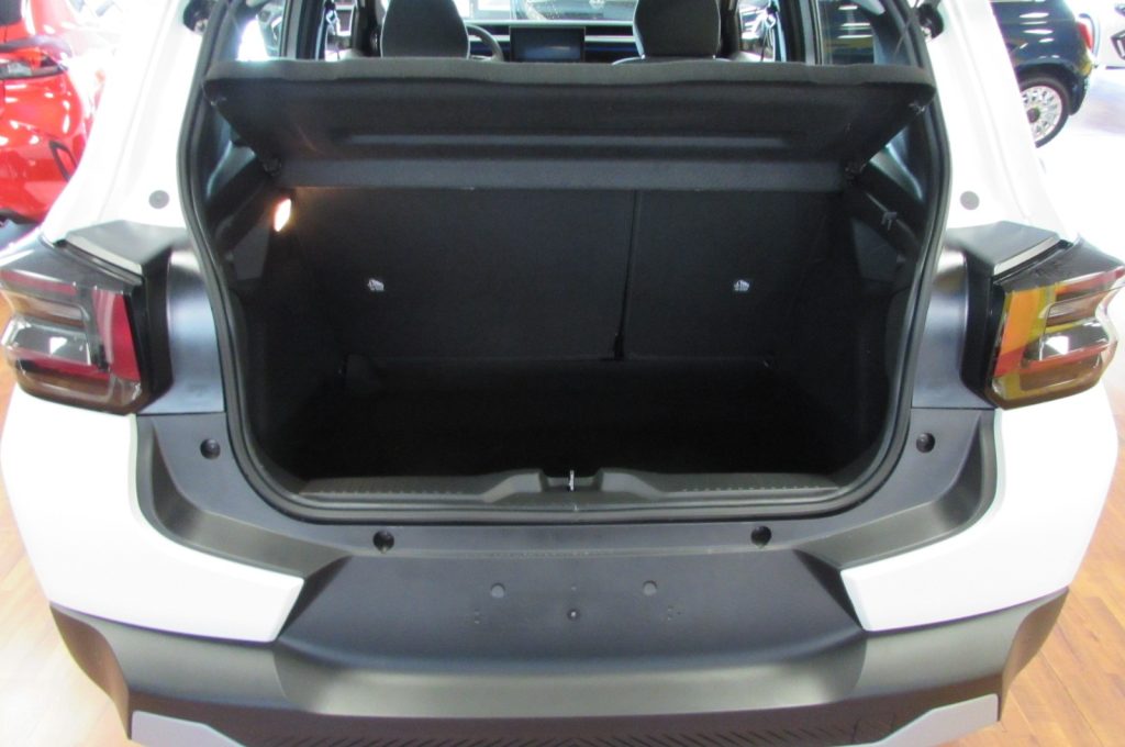 CITROEN C3 1.2 PureTech 100 S&S Plus KMZERO - 14