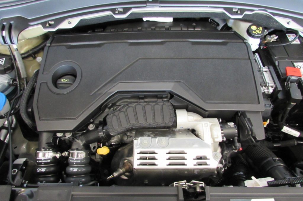 CITROEN C3 1.2 PureTech 100 S&S Plus KMZERO - 18