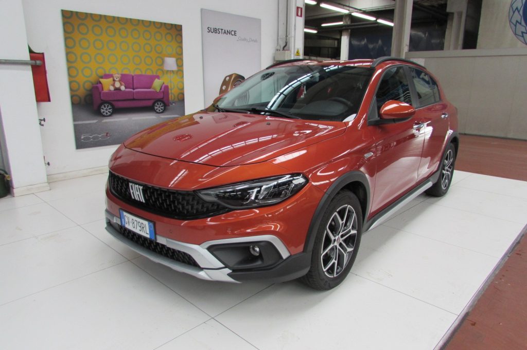 FIAT Tipo 1.5 Hybrid 130cv 5 porte Cross CAMBIO AUTOMATICO - 2