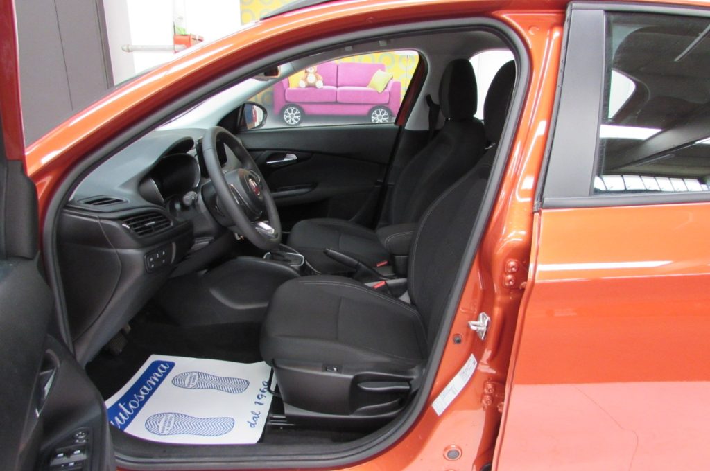 FIAT Tipo 1.5 Hybrid 130cv 5 porte Cross CAMBIO AUTOMATICO - 7