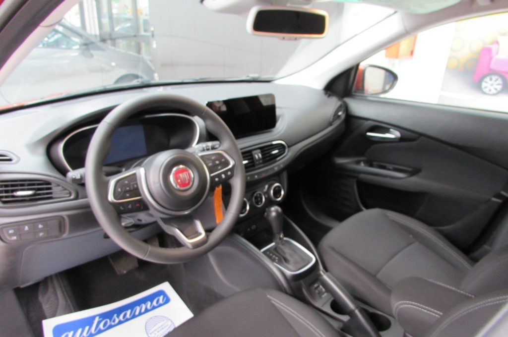FIAT Tipo 1.5 Hybrid 130cv 5 porte Cross CAMBIO AUTOMATICO - 8