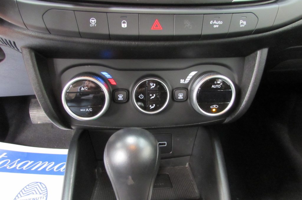 FIAT Tipo 1.5 Hybrid 130cv 5 porte Cross CAMBIO AUTOMATICO - 11