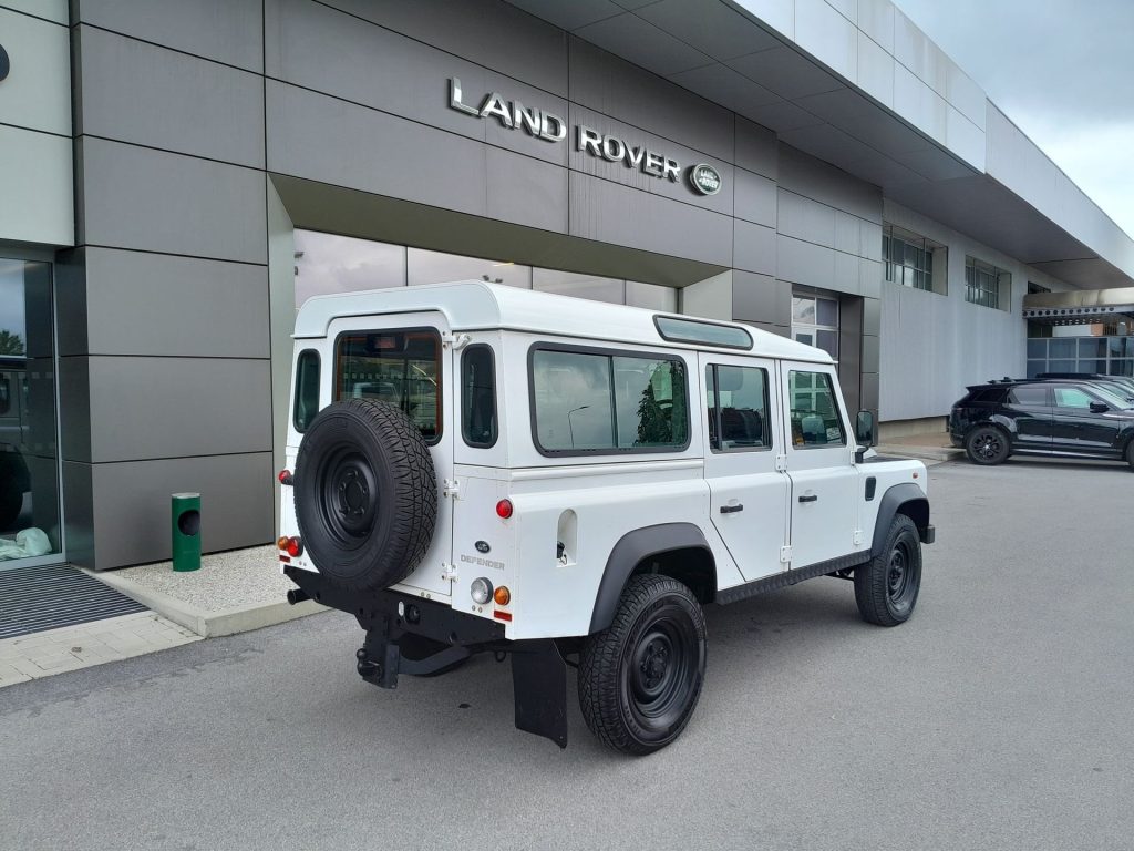 LAND ROVER Defender Defender 110 2.2 td N1 AUTOCARRO NETTO IVA - 8