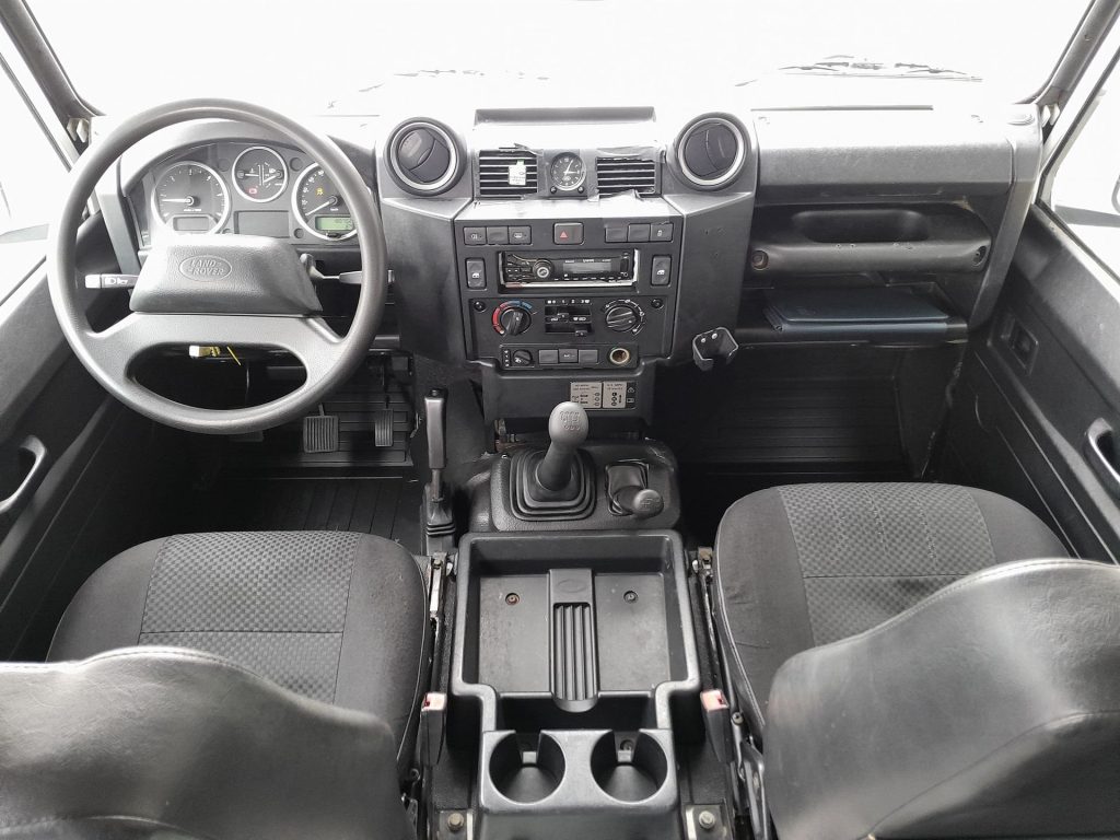 LAND ROVER Defender Defender 110 2.2 td N1 AUTOCARRO NETTO IVA - 9