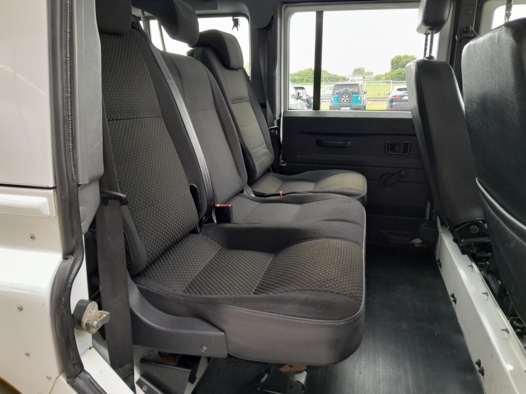 LAND ROVER Defender Defender 110 2.2 td N1 AUTOCARRO NETTO IVA - 18