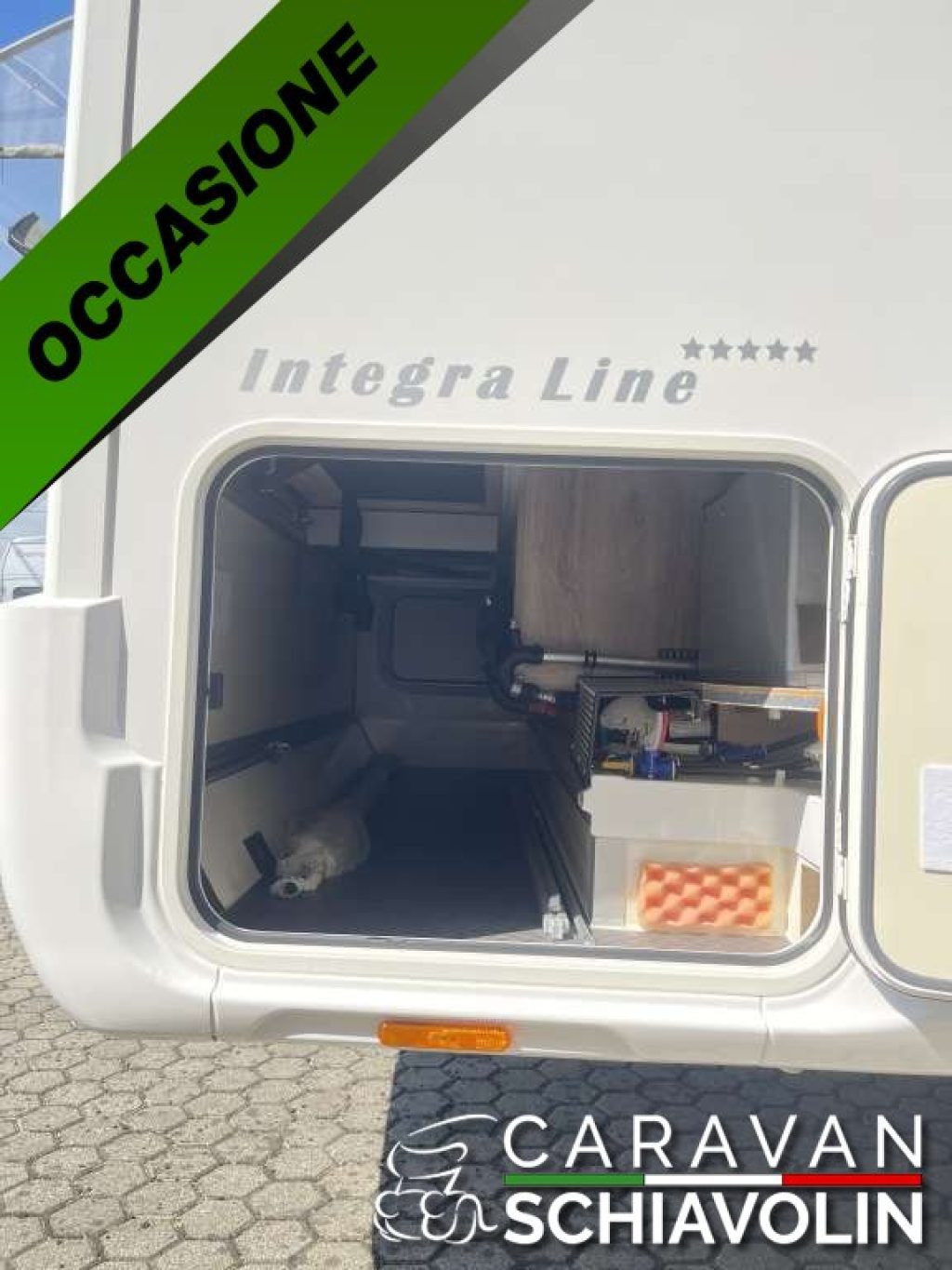 EURA MOBIL INTEGRA LINE 650 HS