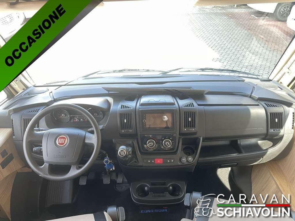 EURA MOBIL INTEGRA LINE 650 HS