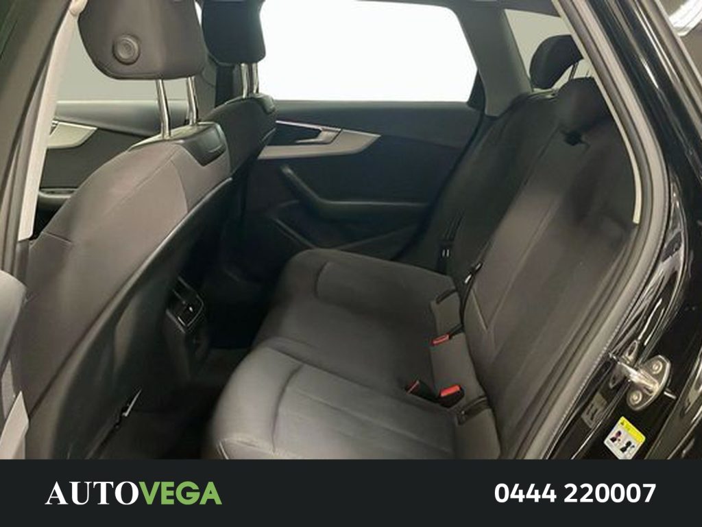 AUDI A4 avant 40 2.0 tdi business advanced quattro 190cv s - 12