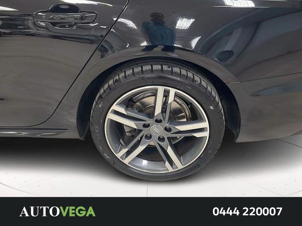 AUDI A4 avant 40 2.0 tdi business advanced quattro 190cv s - 20