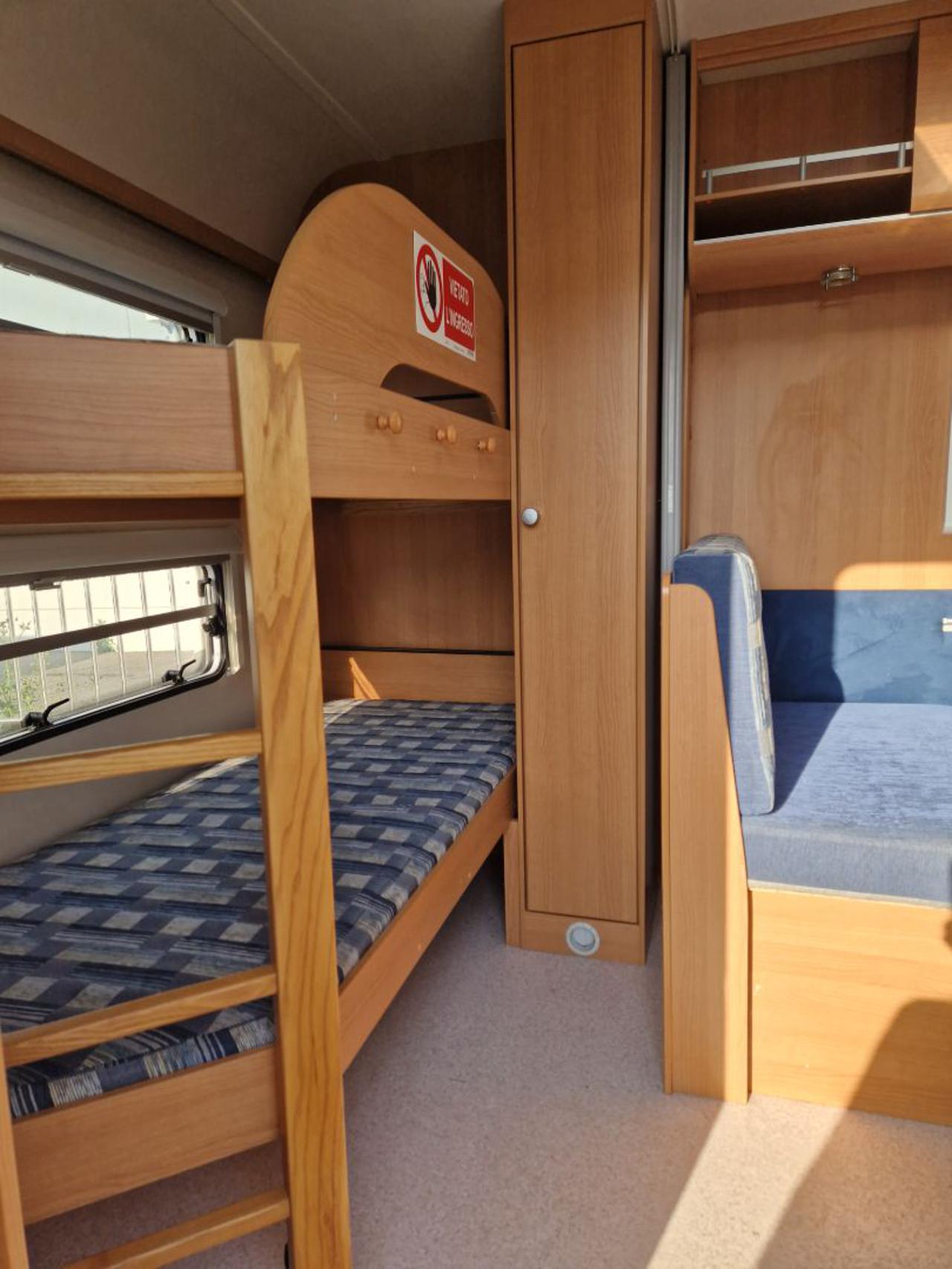 SPORT 500 FDK  USATA  2009  5/6 posti con VERANDA