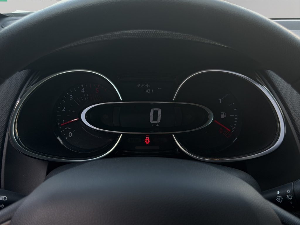 RENAULT Clio 1.5DCI AUTOCARRO N1 4POSTI - 12