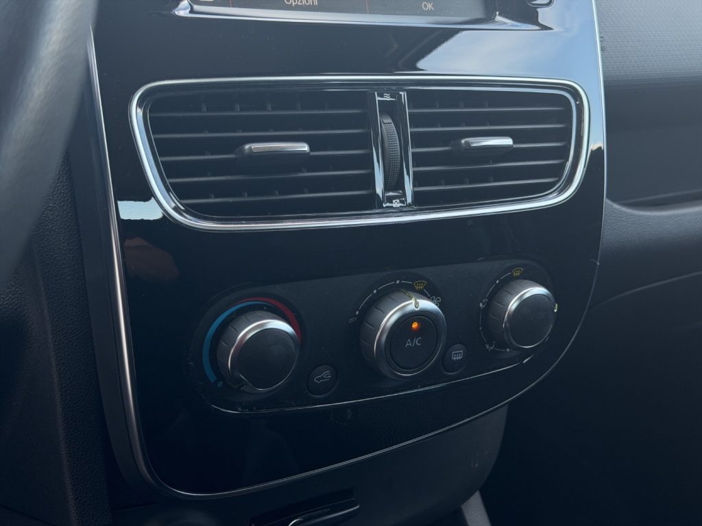 RENAULT Clio 1.5DCI AUTOCARRO N1 4POSTI - 14