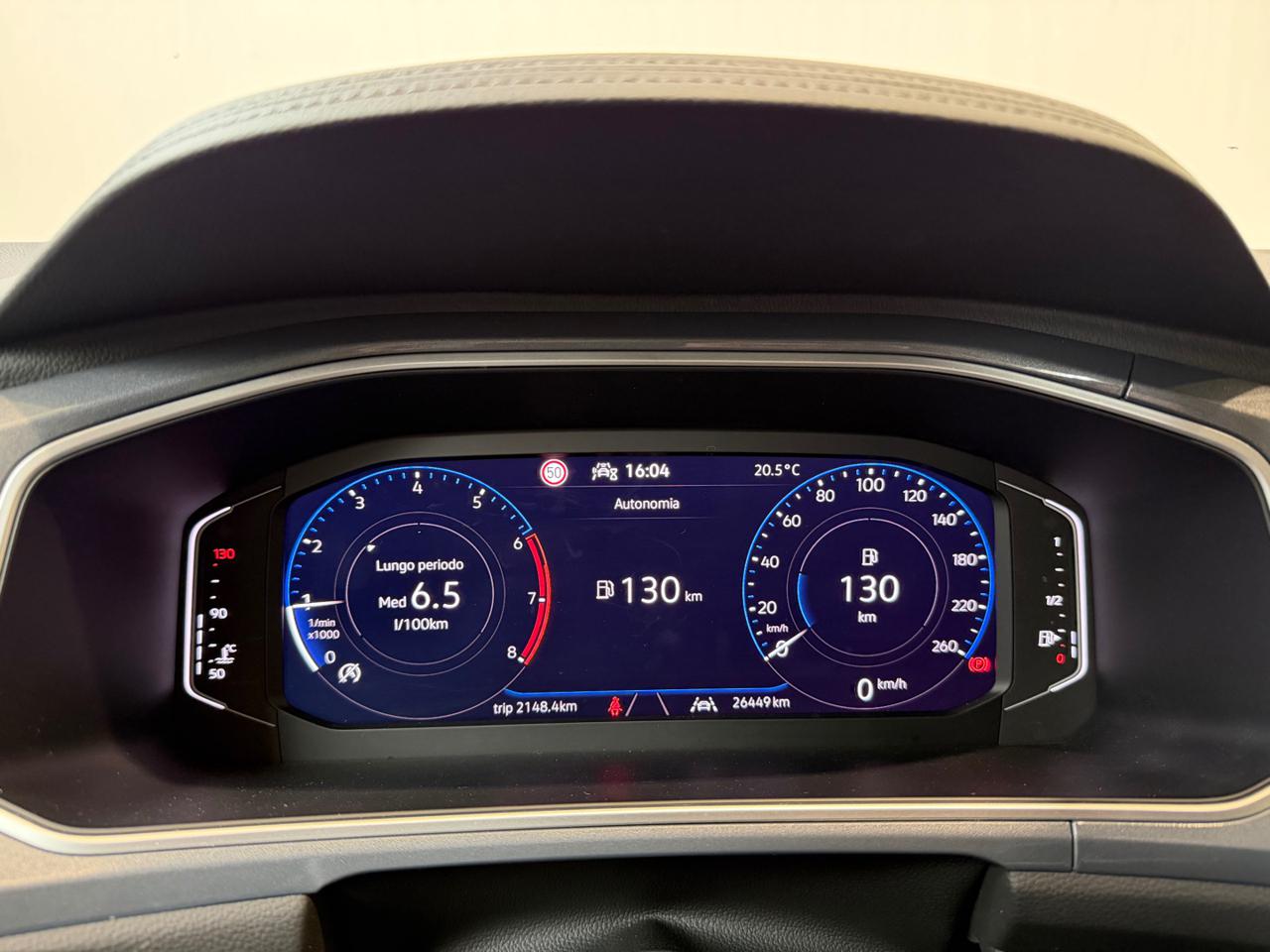 VOLKSWAGEN T-Roc 1.0 TSI R-Line Plus - 10