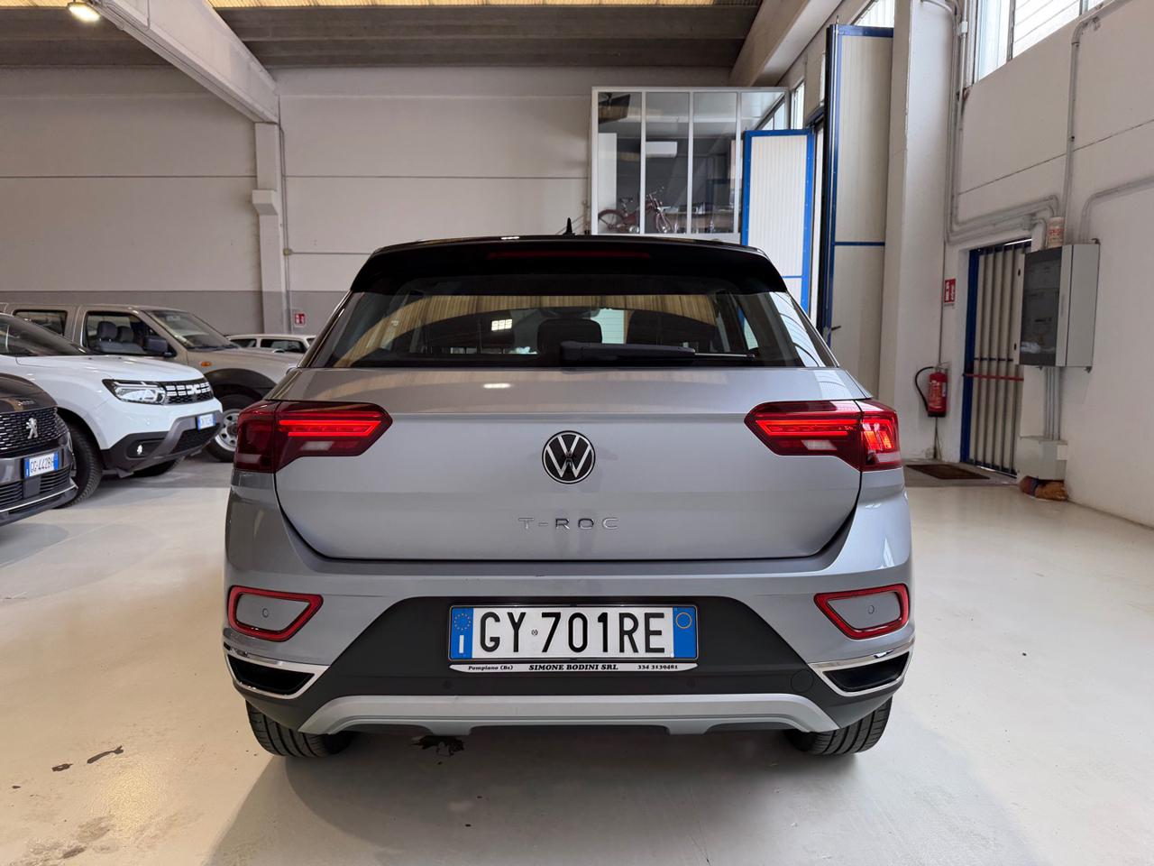 VOLKSWAGEN T-Roc 1.0 TSI R-Line Plus - 4