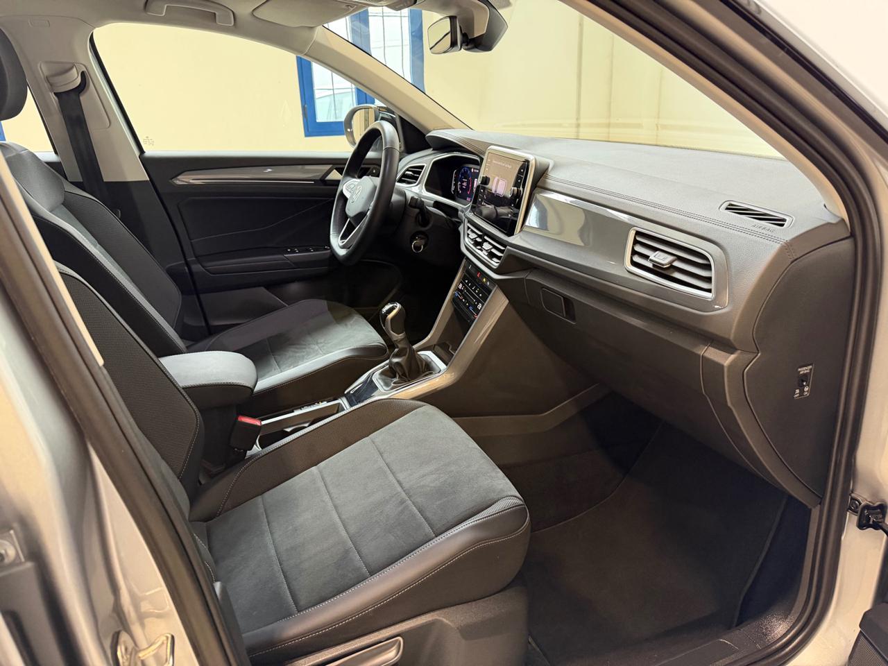VOLKSWAGEN T-Roc 1.0 TSI R-Line Plus - 14