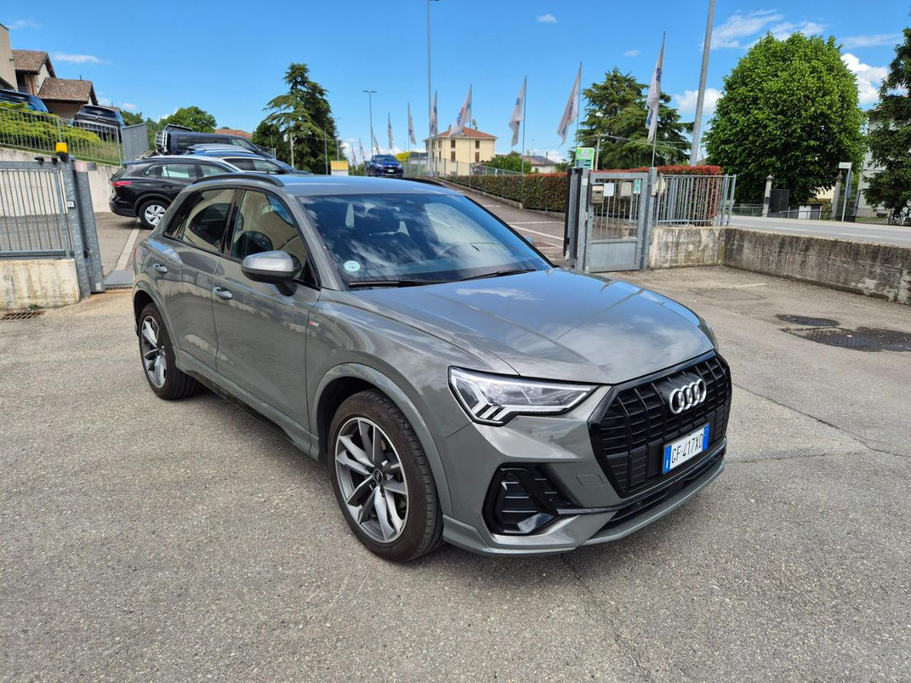 AUDI Q3 35 TDI S tronic S line edition - 5