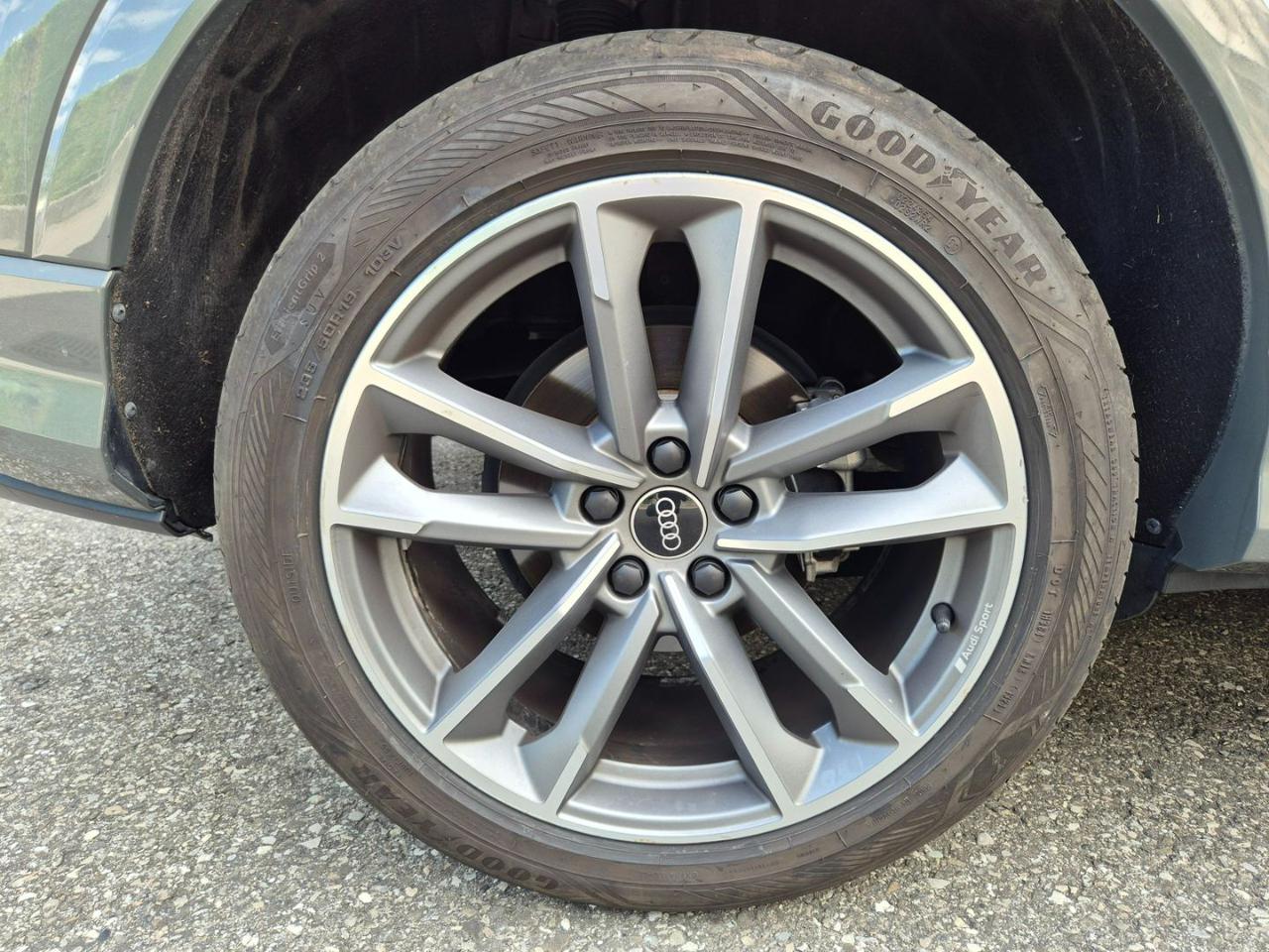 AUDI Q3 35 TDI S tronic S line edition - 20