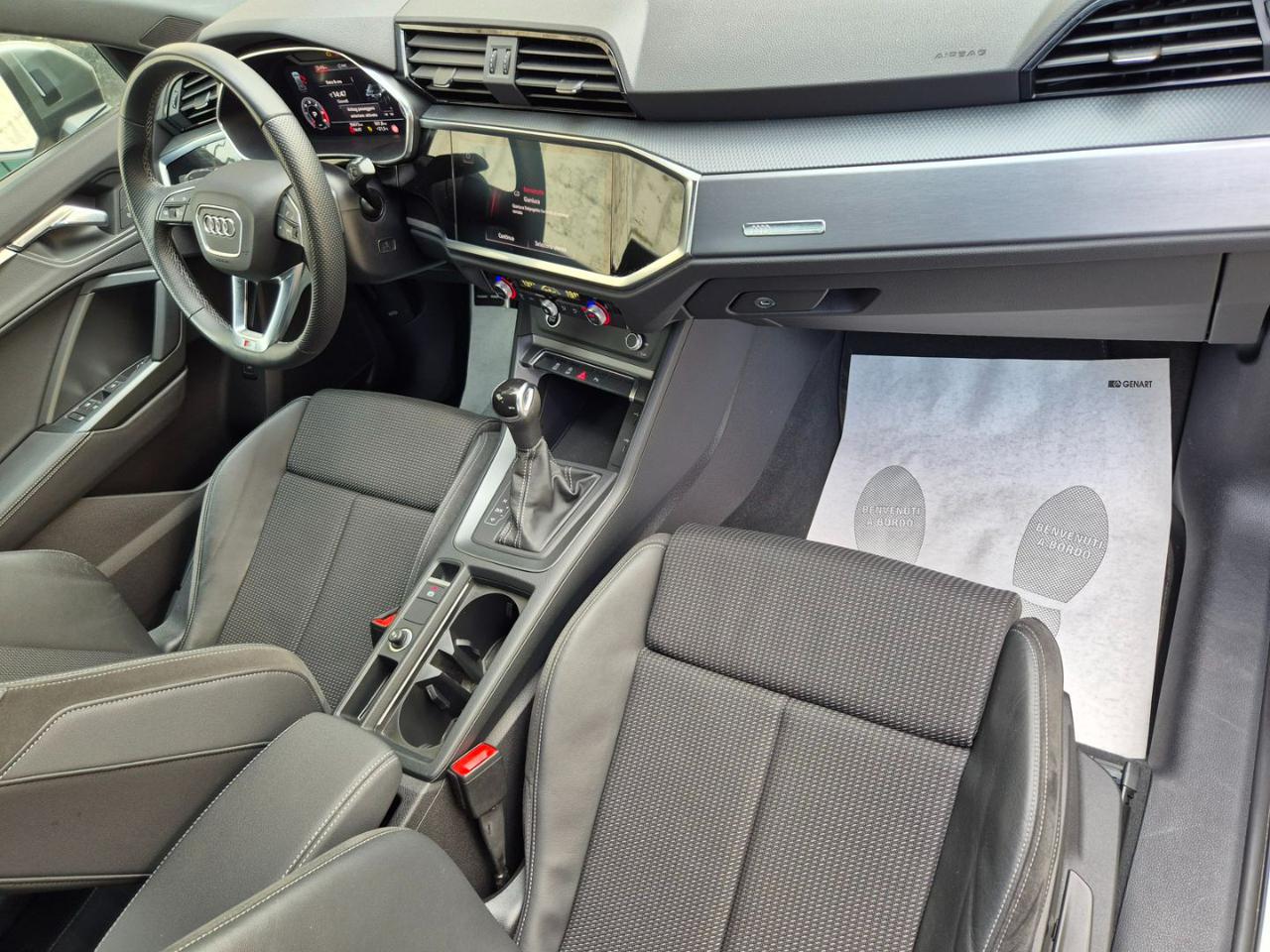 AUDI Q3 35 TDI S tronic S line edition - 14