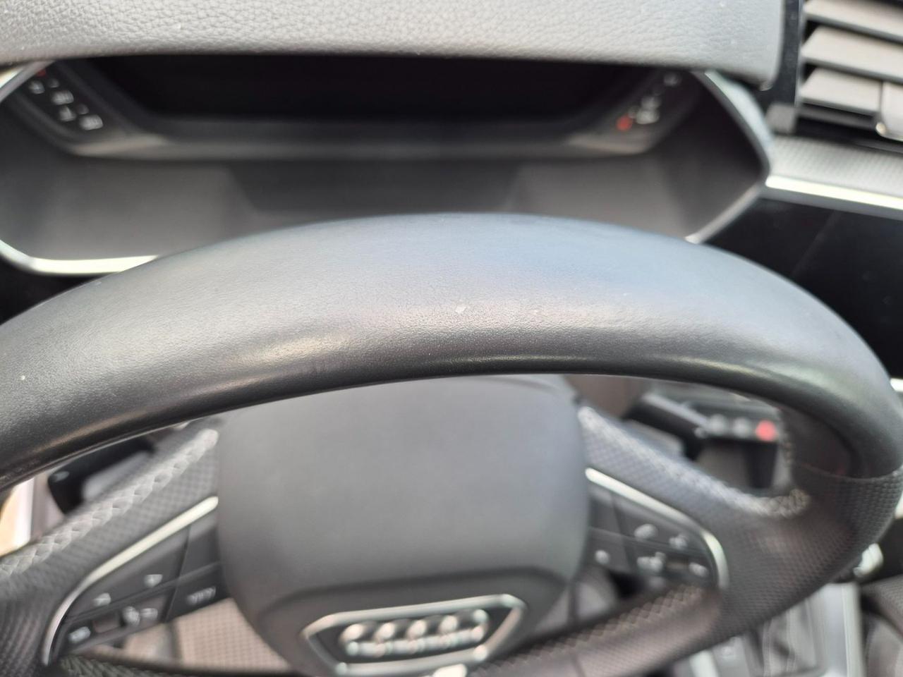AUDI Q3 35 TDI S tronic S line edition - 12