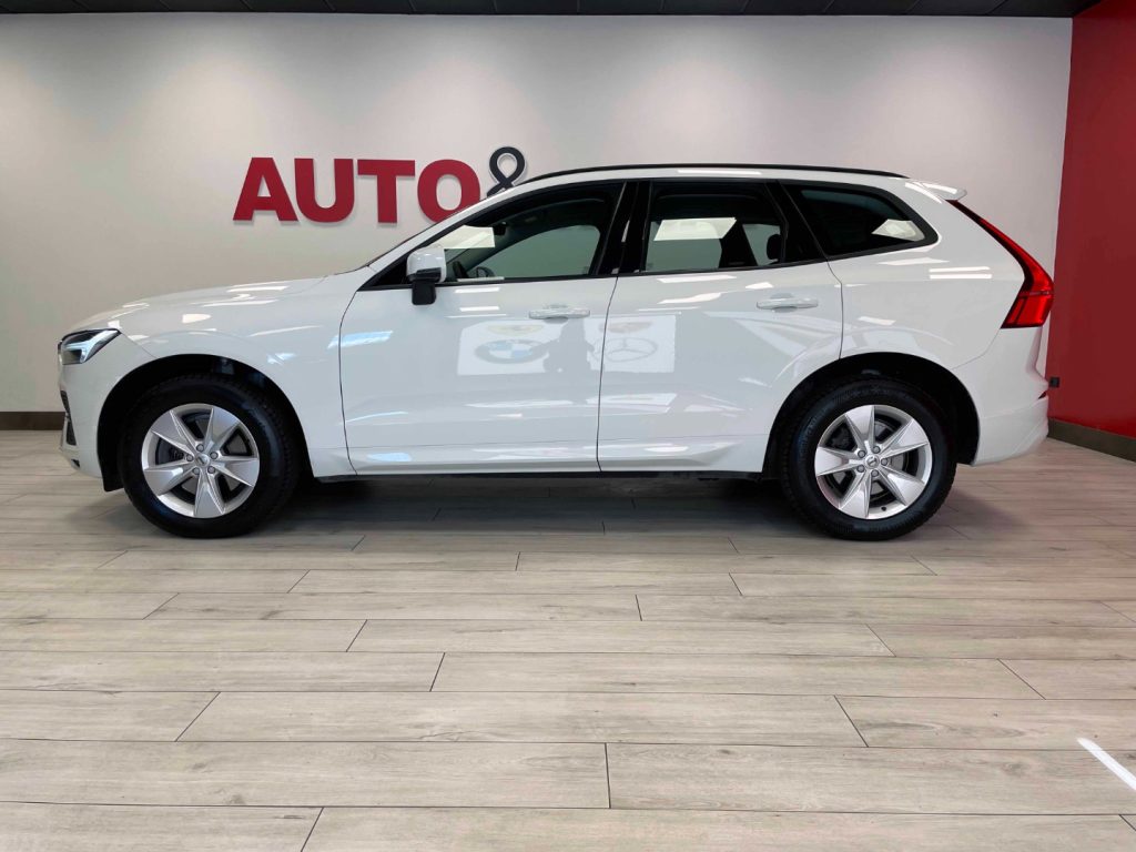 VOLVO XC60 2.0 B4 MOMENTUM AWD AUTO - IVA DEDUCIBILE - 6