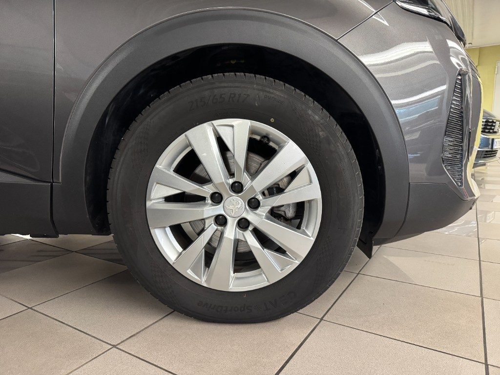 PEUGEOT 3008 PureTech Turbo 130 S&S EAT8 Active Pack - 4