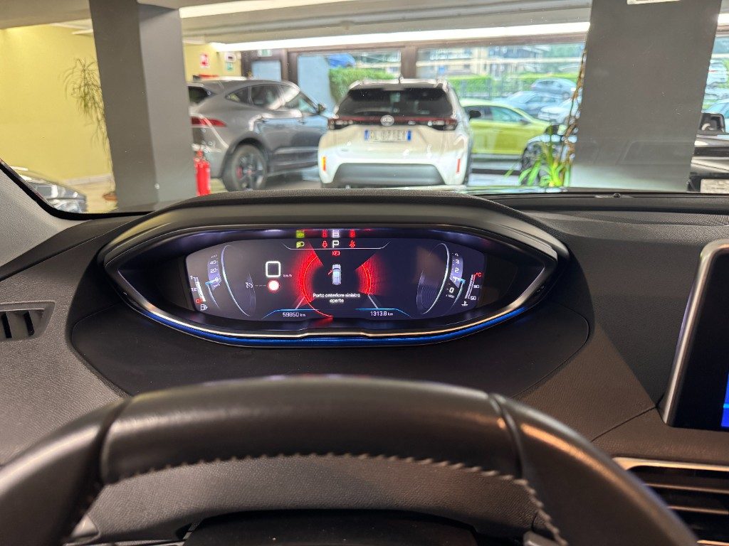 PEUGEOT 3008 PureTech Turbo 130 S&S EAT8 Active Pack - 12
