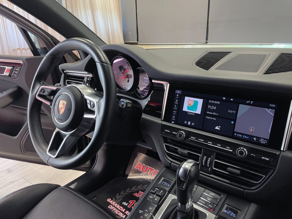 PORSCHE Macan 3.0 S 354CV PDK - 46