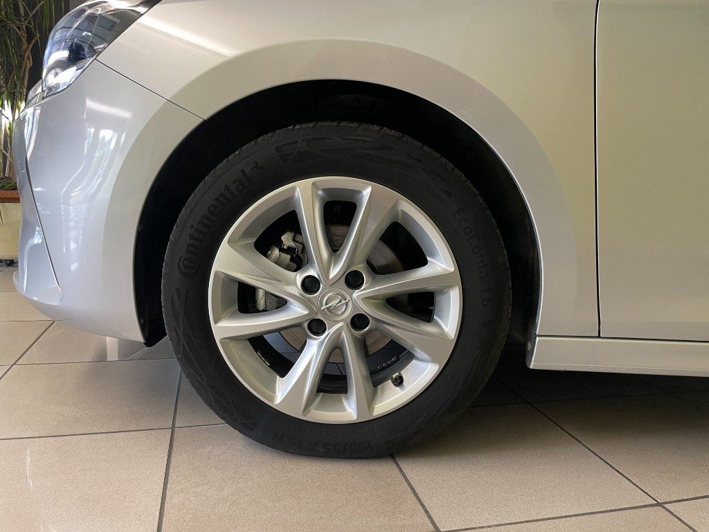 OPEL Corsa 1.2 Elegance Business +LED+NAVI--19.200KM - 7