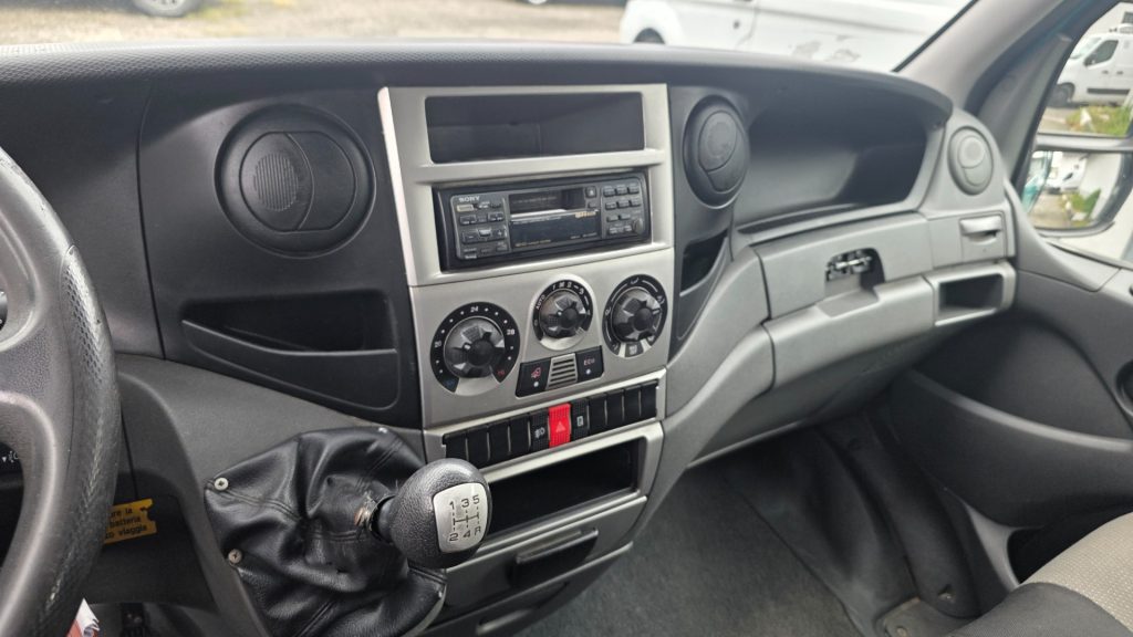 IVECO Daily (2009-11) 35C11V 2.3 Hpi cassone ribltabile 7POSTI - 14