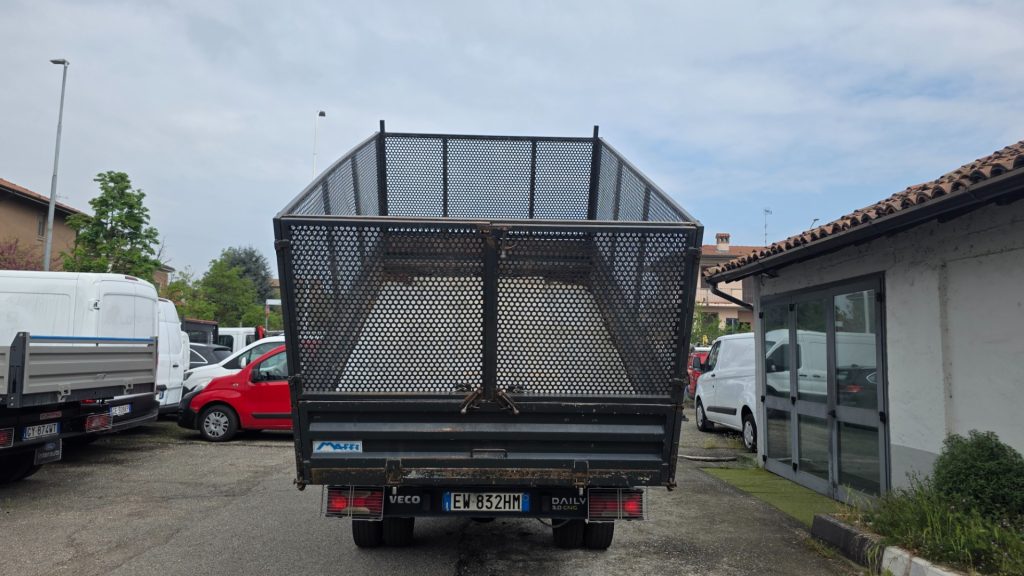 IVECO Daily (2009-11) 35C11V 2.3 Hpi cassone ribltabile 7POSTI - 8