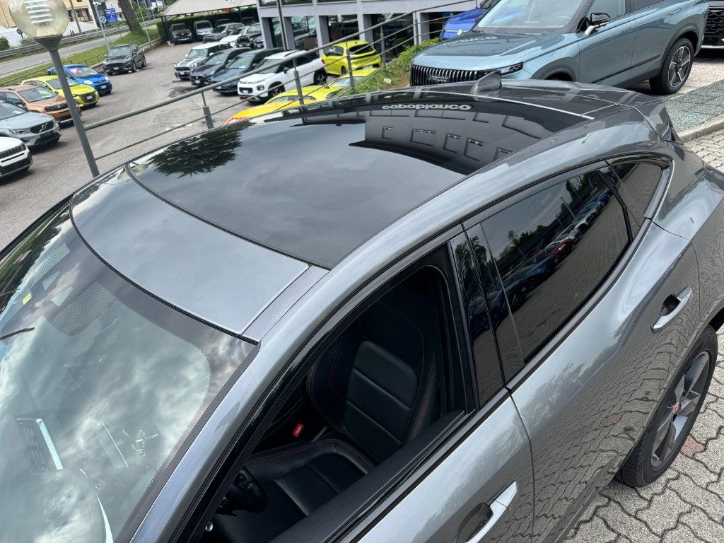 JAGUAR E-Pace 2.0D 150 CV AWD aut.CHEQUERED FLAG+TETTO - 14