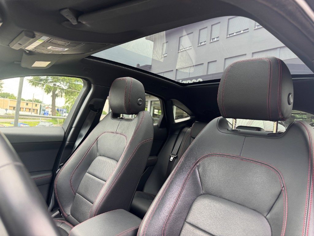 JAGUAR E-Pace 2.0D 150 CV AWD aut.CHEQUERED FLAG+TETTO - 13