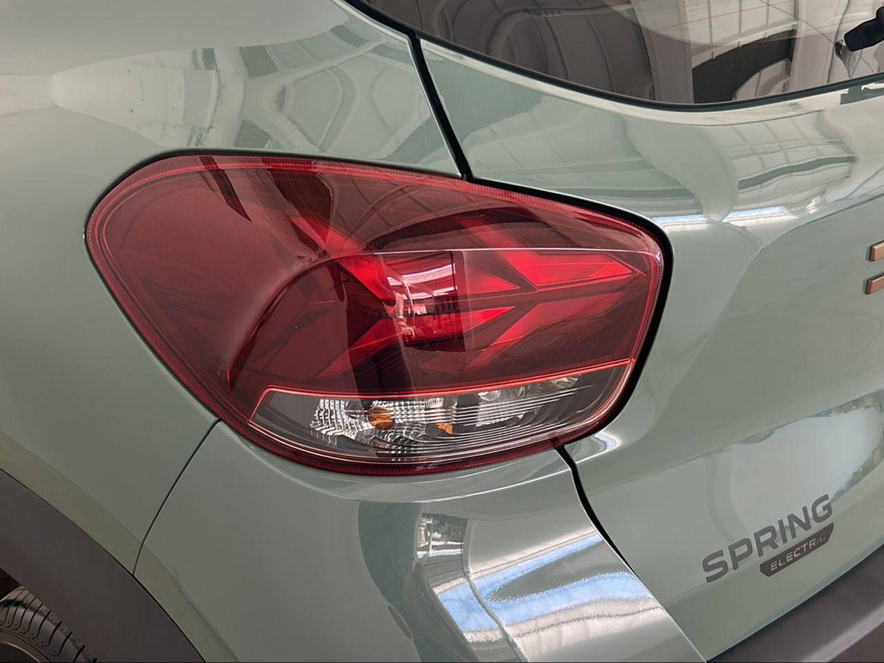 DACIA Spring Electric 65 Extreme - 31