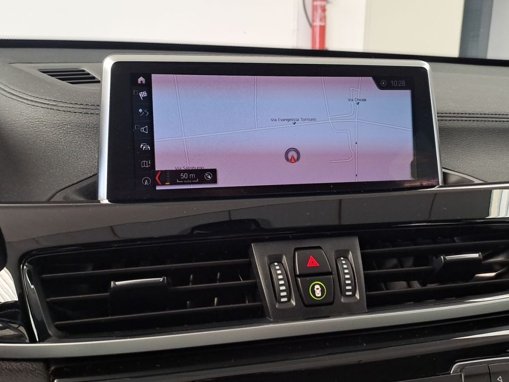 BMW X1 xDrive25e xLine Plus - 12